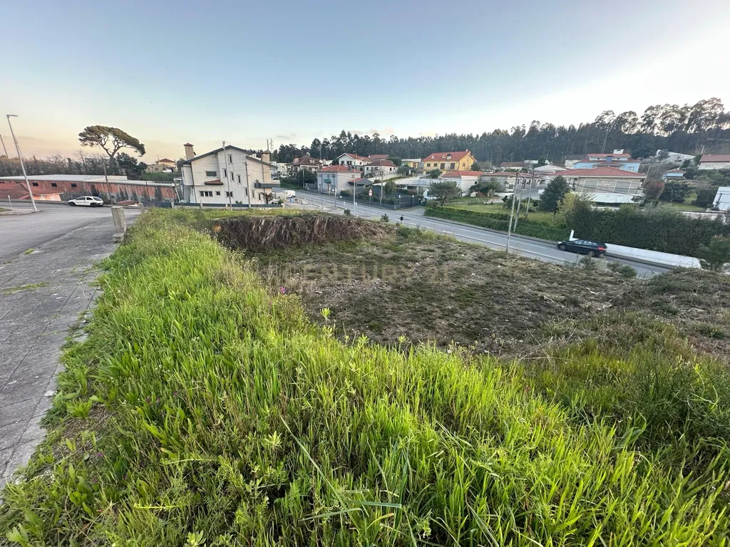 Terreno Urbano em Valongo - Oportunidade Imperdível! - Image 4
